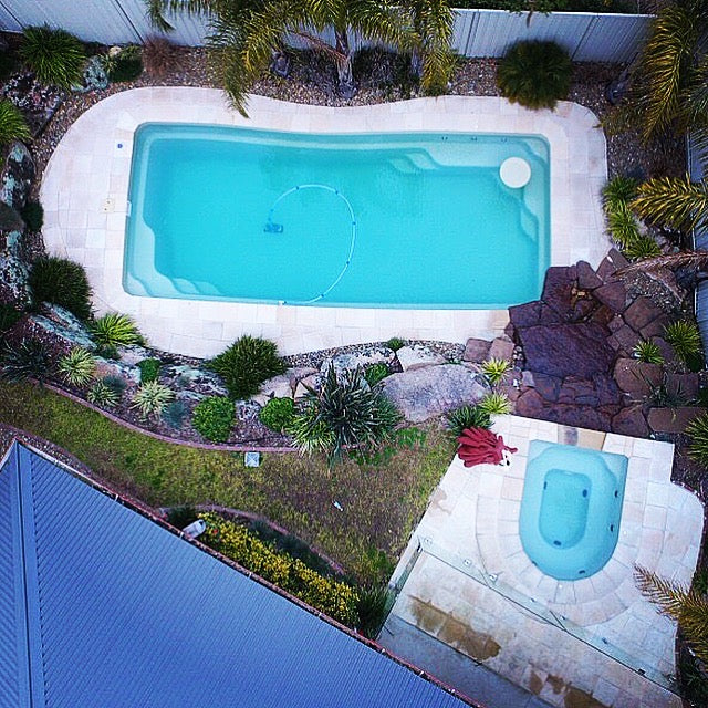 The Hudson swimming pool range from Conquest Pools Albury Wodonga your local premier swimming pool builder. Be sure to contact Conquest Pools Albury Wodonga your true one stop swimming pool company offering swimming pool installation, blankets, heating, chemicals, umbrellas, servicing and maintenance.