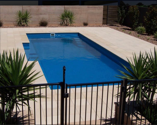 Swimming pool fencing by Conquest Pools Albury Wodonga 