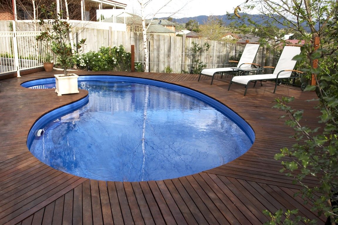 The Rubicon swimming pool range from Conquest Pools Albury Wodonga your local premier swimming pool builder. Be sure to contact Conquest Pools Albury Wodonga your true one stop swimming pool company offering swimming pool installation, blankets, heating, chemicals, umbrellas, servicing and maintenance.  